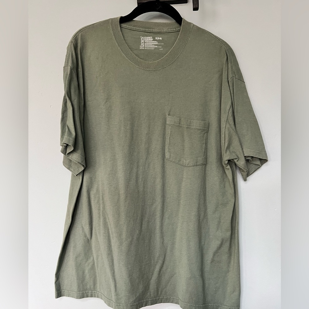 Hanes Classic Comfortsoft men’s Tee | size M